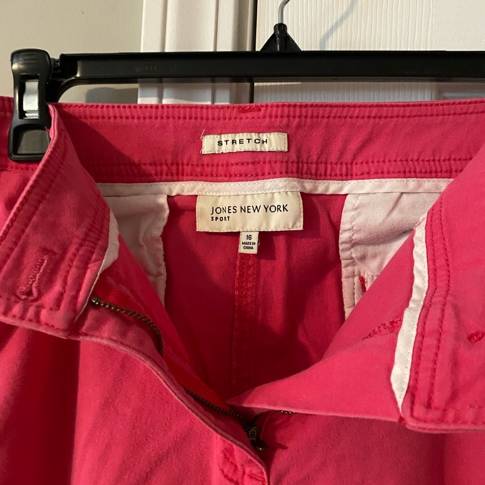 Jones New York Pink Capri Pants